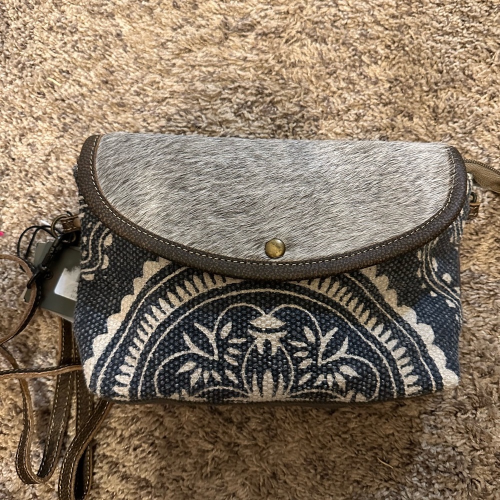 Handbag